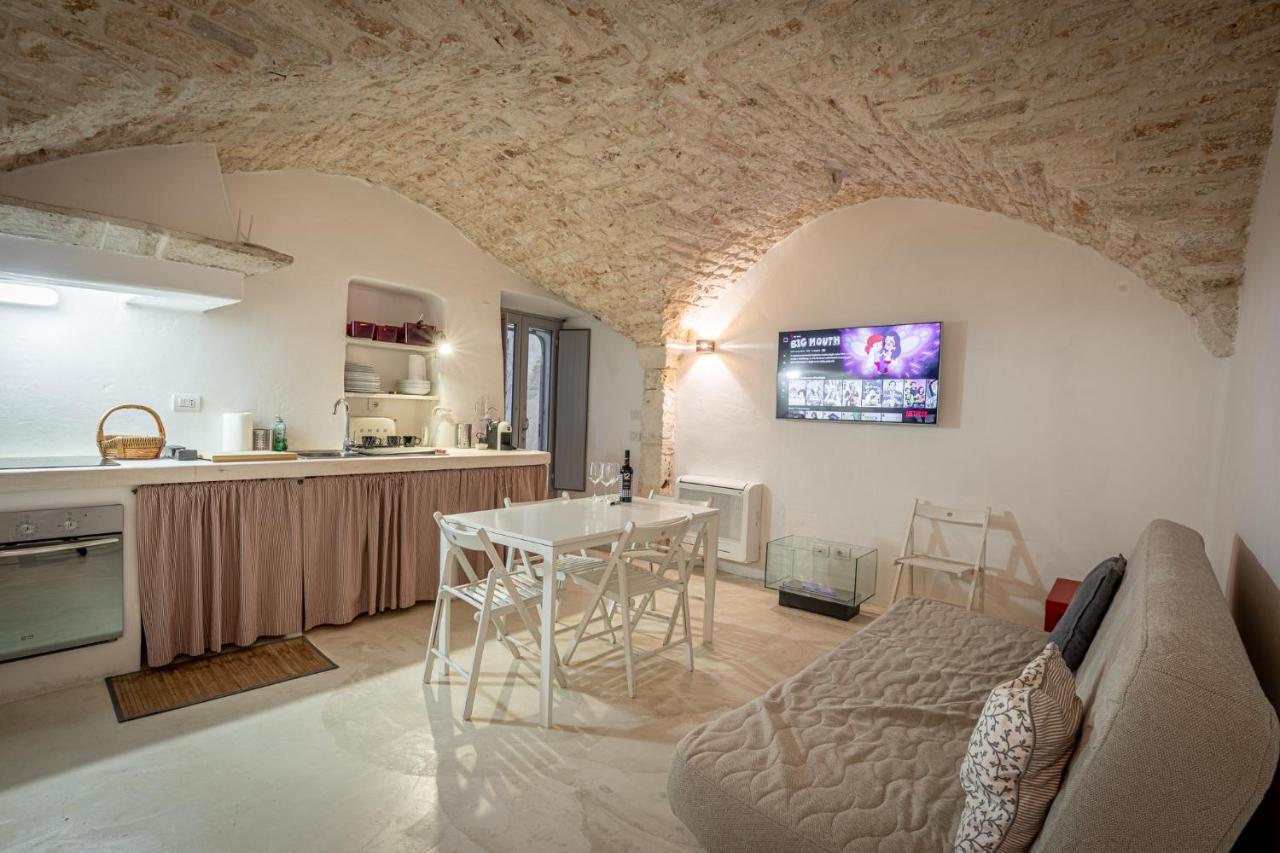 Vacation And Short Stay Suites & Apartments Ceglie - Celso Ceglie Messapica Exterior photo